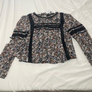 Long sleeve floral blouse